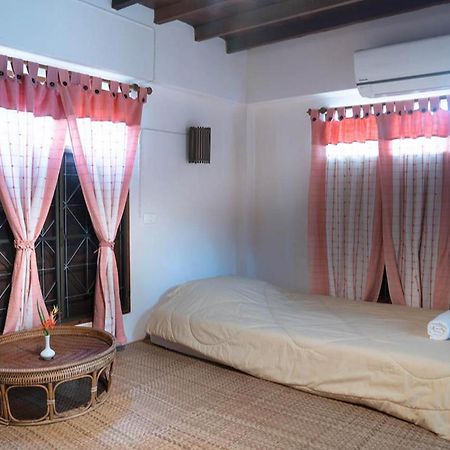 Hotel Bhupimarn Garden House à Chom Thong Extérieur photo