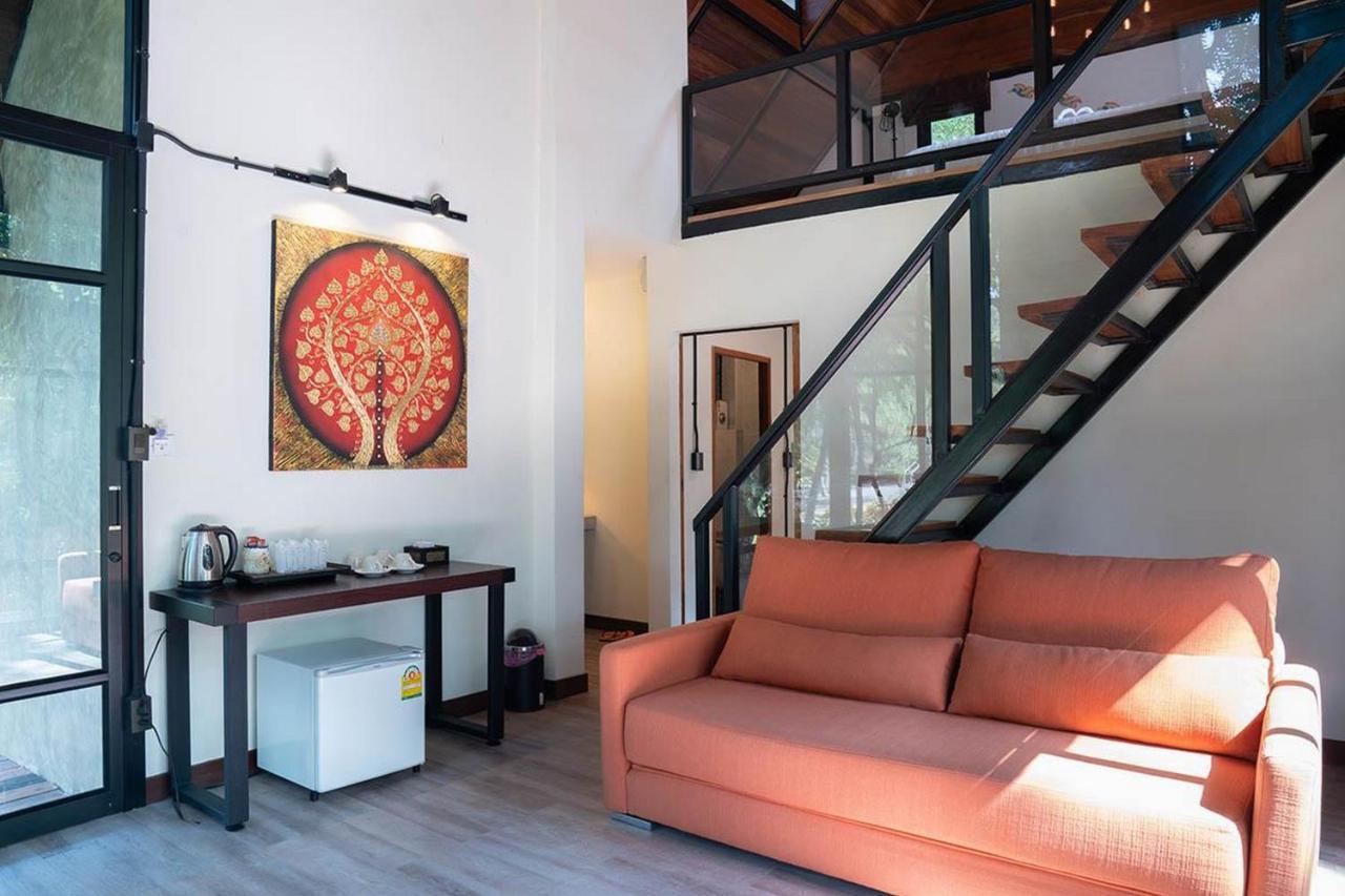 Hotel Bhupimarn Garden House à Chom Thong Extérieur photo