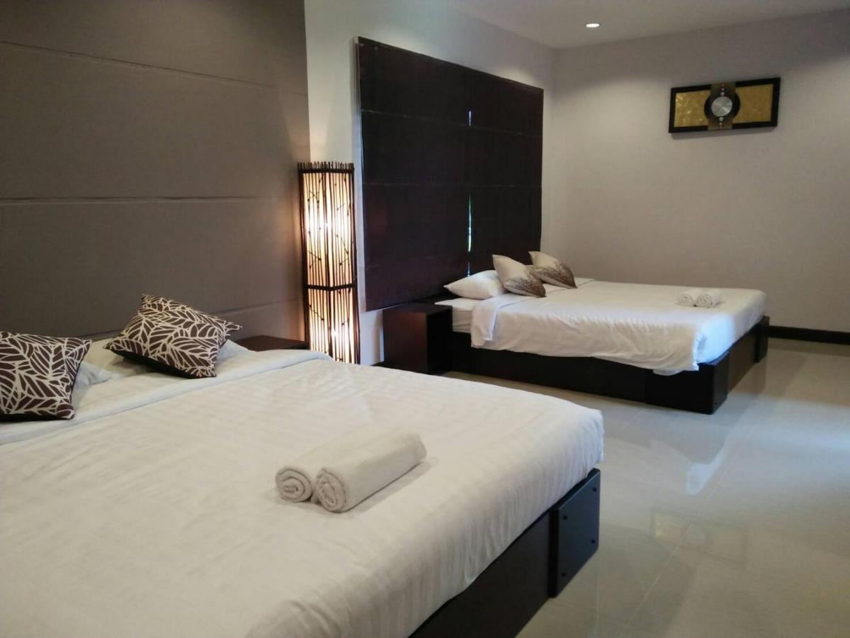Hotel Bhupimarn Garden House à Chom Thong Extérieur photo