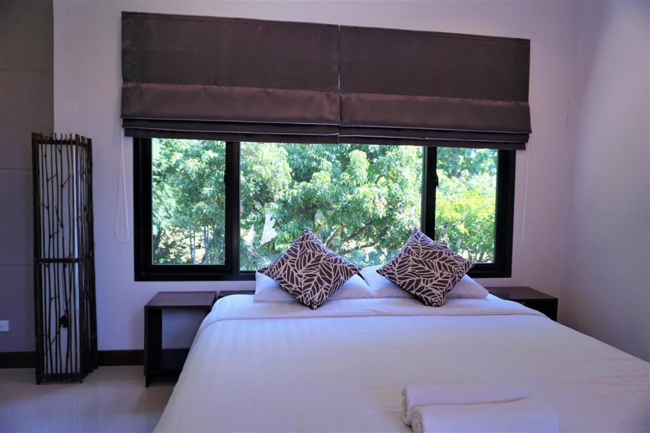 Hotel Bhupimarn Garden House à Chom Thong Extérieur photo